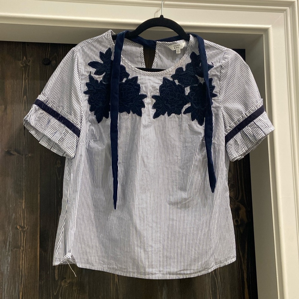 Crown and Ivy stripe shirt with velvet flower, trim & tie XS